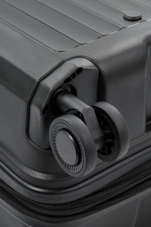 Чемодан 4-х колесный Magellan VOCIERMAG4BLKM, черный Чемодан 4-х колесный Magellan VOCIERMAG4BLKM, черный