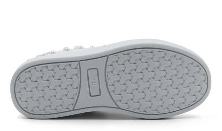 Детские кеды United Colors of Benetton TRIPLE PEARL BTK114205, белые