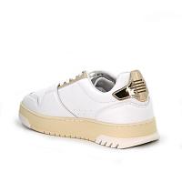 ADEL S4ADEL01-LEA - Женские кроссовки Blauer, белые ADEL S4ADEL01-LEA - Женские кроссовки Blauer, белые