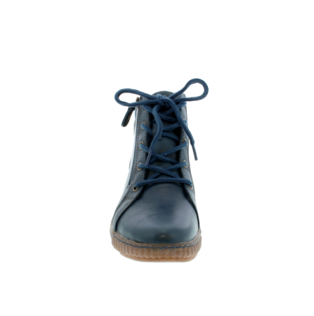 Женские ботинки Clarks Caroline Park 26167504, синие