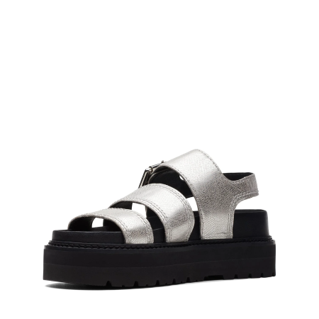 Женские сандалии Женщины Clarks Orianna Over 26171508, серебряные