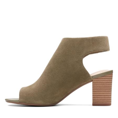 Женские босоножки Clarks Deva Bell 26140003, оливковые