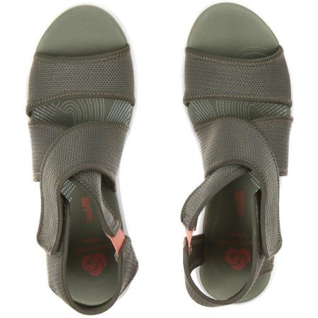 Женские босоножки Clarks Step Cali Palm 26140315, оливковые