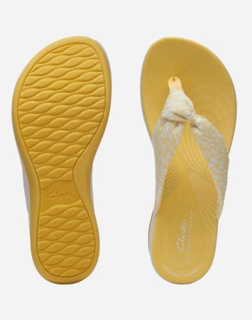 Женские вьетнамки Clarks Clarks Arla Glison 2 26172467, желтые