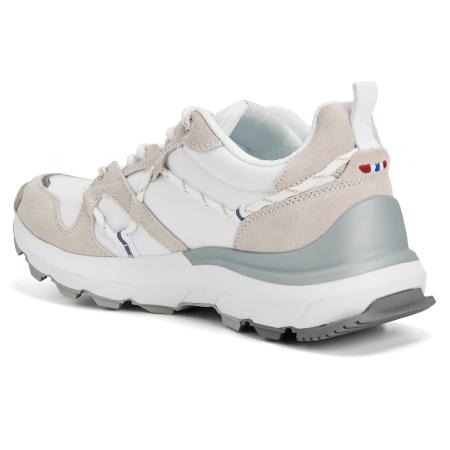 Женские кроссовки Napapijri NYS NP0A4HKN, белые