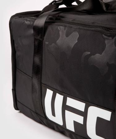 Мужская сумка даффл VENUM "Authentic FightNight" Sports Bags VNMUFC-00053-108, черная