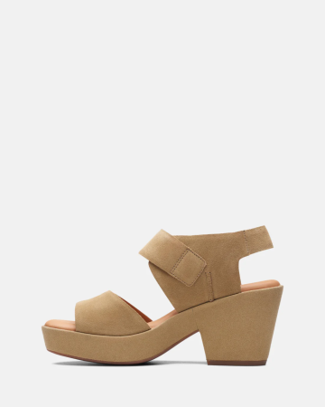 Женские босоножки Clarks Clarks KimmeiHi Strap 26171014, песочные